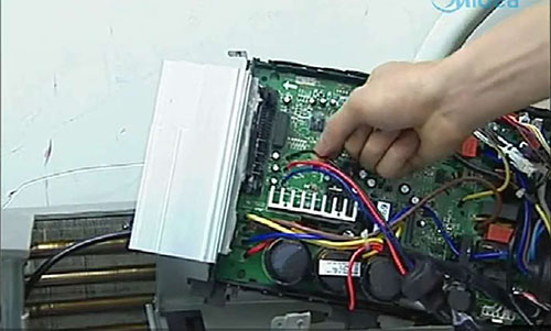 白塔美的空调电话是多少